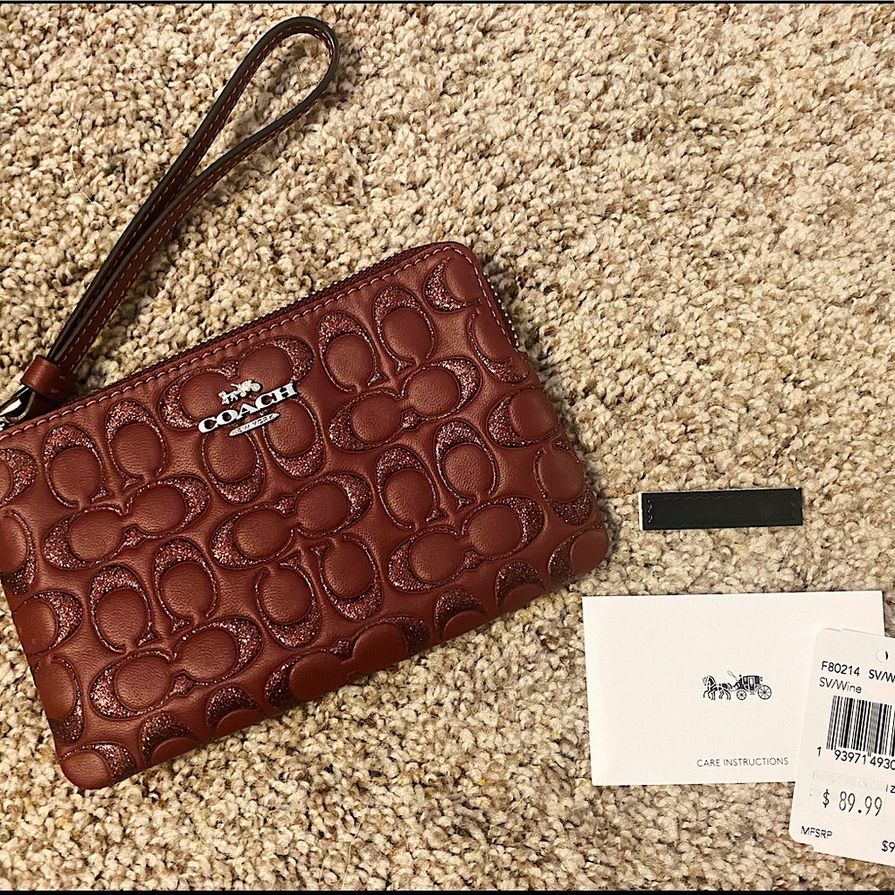 NEW Authentic Coach Corner Zip Wristlet Wine Leather w/ Signature Glitter